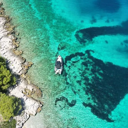 Villa Kristina In With Private Pool, Bbq