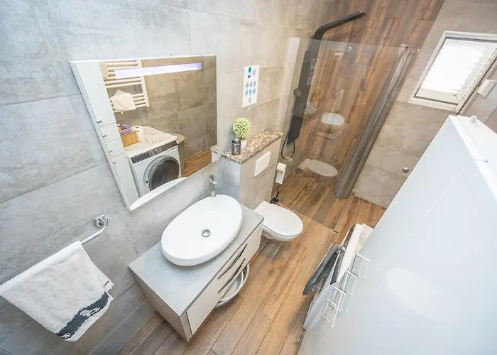 Villa Kristina In With Private Pool, Bbq *