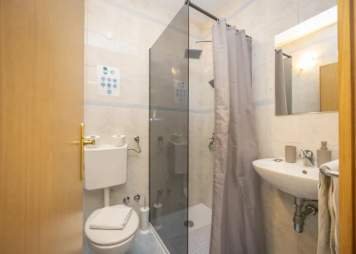 Kristina In With Private Pool, Bbq Villa Makarska