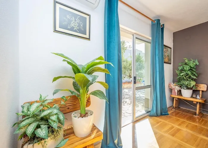 Вілла Kristina In With Private Pool, Bbq